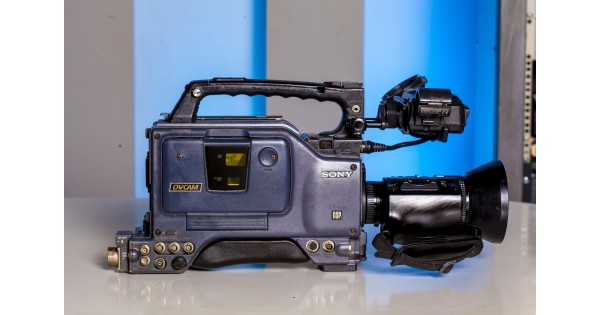 Vintage Sony DSR-370P DVCAM 16:9 Digital Camcorder